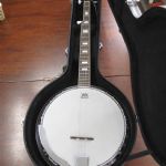 647 8483 Banjo